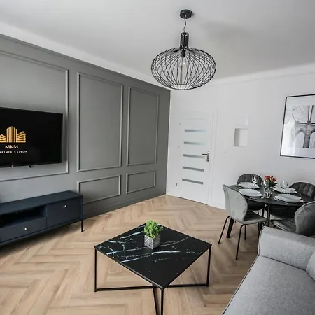 アパート Superior Raclawickie Faktura Vat ルブリン